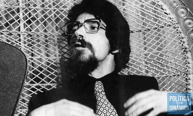 O músico Raul Seixas, que morreu em 1989 (Foto: Divulgação/Ivan Cardoso)
