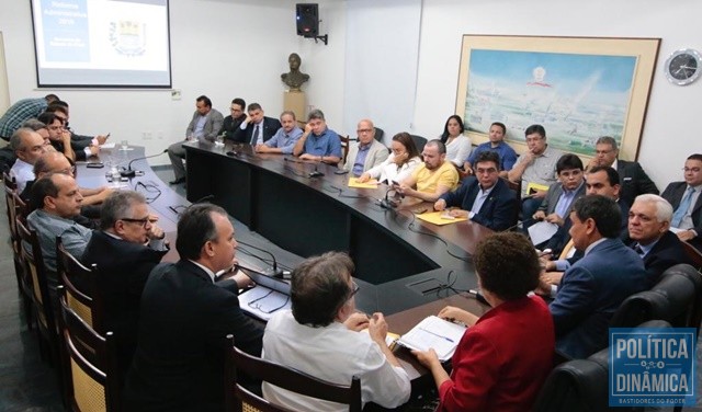 Reunião aconteceu no Palácio de Karnak (Foto: Jorge Bastos/Ccom)