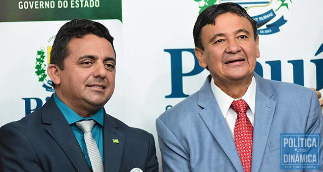  O atual prefeito Ribinha e o atual governador Wellington Dias, ambos do PT, sabem que olhando um pouco mais adiante nas investigações da PF, o que vem pela frente não é pouca coisa e pode mudar o rumos de suas gestões de maneira definitiva (foto: Jailson Soares | PoliticaDInamica.com)