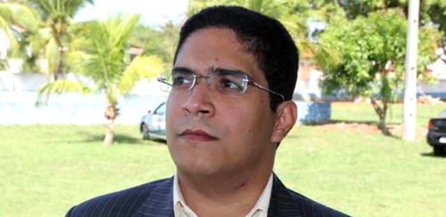 Promotor de Justiça Márcio carcará (Foto: Portal Gilbués)