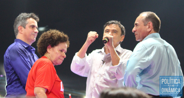 Na eleição de 2018, o PT fez voto casado com santinho fechado em Wellington e Regina para Governo e Marcelo Castro e Ciro Nogueira para as vagas do Senado (foto: Jailson Soares / PD). 