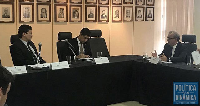 Em reunião com Sérgio Moro, o prefeito de Teresina debateu a respeito de uma nova diretriz de segurança que beneficie os municípios (foto: Ascom)