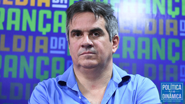 Inquérito corre sob sigilo e investiga crimes de abuso de poder durante reunião de Bolsonaro no Alvorada (Jailson Soares/ PD)