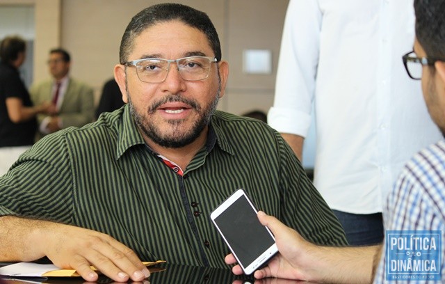 Sérgio defende diálogo para achar saídas (Foto: Jailson Soares/PoliticaDinamica.com)