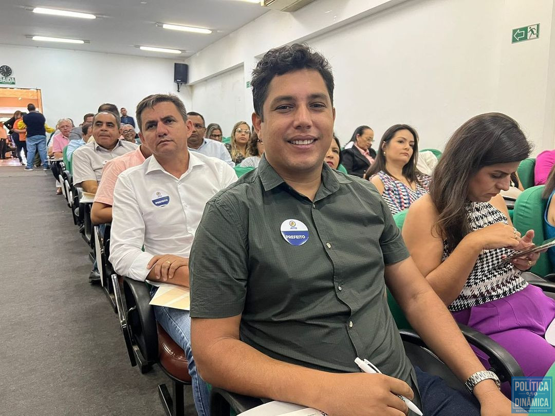 O prefeito de Curralinhos, Everardo Araújo (foto: Reprodução | Instagram)