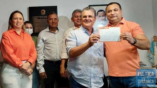 Partido emplacou ainda o nome de José Amauri para 2ª suplência do candidato Wellington Dias para o senado (foto: redes sociais)