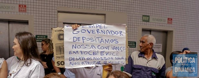 Trabalhadores do HGV protestam devido a atrasos (Foto: Roberta Aline/Cidadeverde)