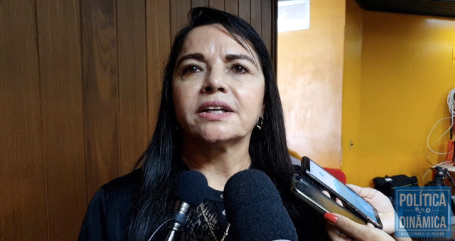 Teresa Lamenta que jornalistas não tenham ligado pra ela para apurar a informação antes de divulgarem notícia falsa (foto: Marcos Melo | politicaDinamica.com)