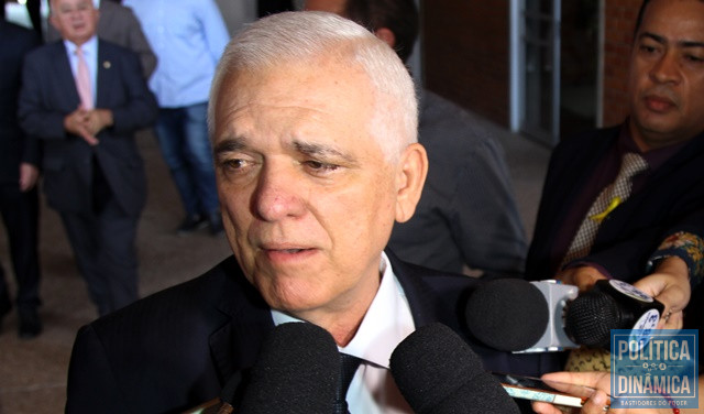 Themístocles falou sobre retorno de deputados (Foto: Jailson Soares/PoliticaDinamica.com)