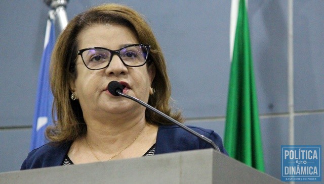 Graça Amorim comemorou aprovação (Foto: Jailson Soares/PoliticaDinamica.com)