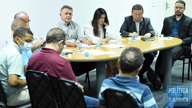 Apesar da reunião ser importante à população por tratar da falta de insumos nos hospitais, apenas 1/3 dos vereadores compareceram a reunião com o presidente da FMS (foto: Jailson Soares/ PD)