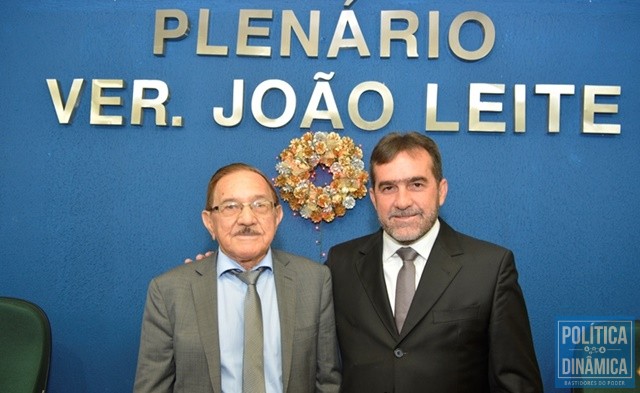 Martinho Meneses (à equerda) com o prefeito Zé Raimundo (Foto: Prefeitura de Oeiras)