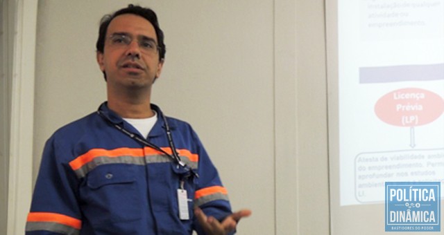 Doutor pela UFMG e com vasta experiência na área, o engenheiro Leonardo Mitre teve seu trabalho para o Governo Federal "clonado" por Viviane Moura (foto: Divulgação | PoliticaDinamica.com)