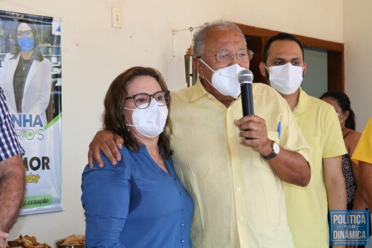 Vereadora Teresinha Medeiros passou a apoiar o prefeito Doutor Pessoa logo após sua eleição. (foto: redes sociais)
