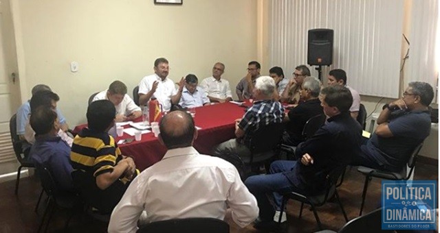 Reunião de Wilson com a equipe na sede do PSB (Foto: Reprodução/Instagram)