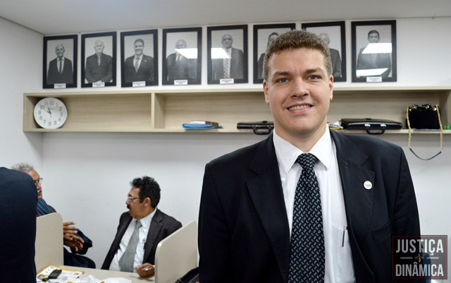 Advogado tem experiência na defesa da liberdade de imprensa (Foto: Divulgação/OAB-PI)
