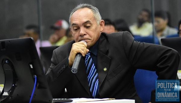 Zé Nito passa a compor a oposição ao prefeito Firmino Filho (PSDB) (Foto:JailsonSoares/PoliticaDinamica.com)