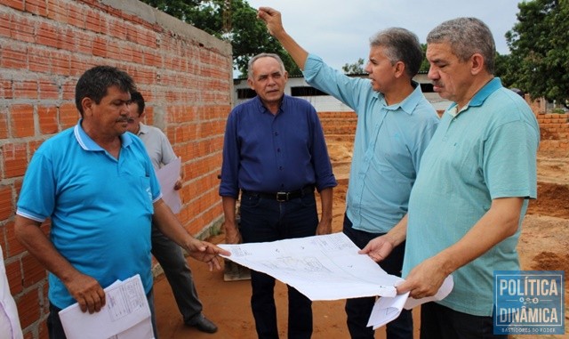 Zé Nito visitou obras da Praça da Juventude (Foto: Divulgação/Assessoria)