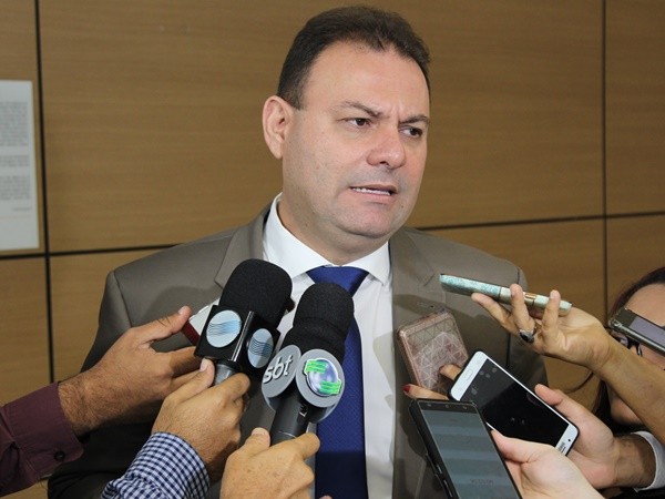 jeovÁ alencar fala em \u201cdecepÇÃo\u201d com w dias gustavo almeida
