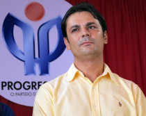OPOSIÇÃO SE FORTALECE EM JOSÉ DE FREITAS