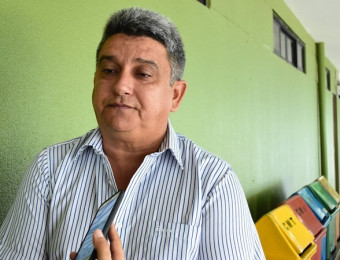 EM BUSCA DE UMA COLIGAÇÃO