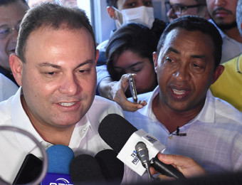 O AJUDANTE DE PEDREIRO E O “FI” DE CARROCEIRO