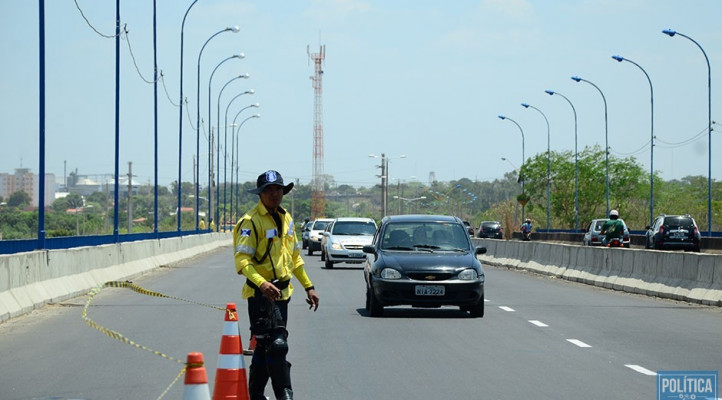 Inauguração da Ponte Wall Ferraz