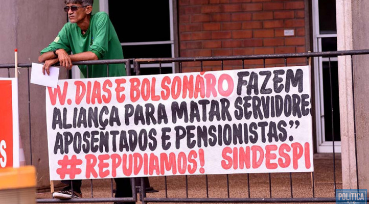 Servidores Estaduais Revoltados
