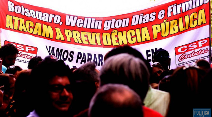 Servidores Estaduais Revoltados