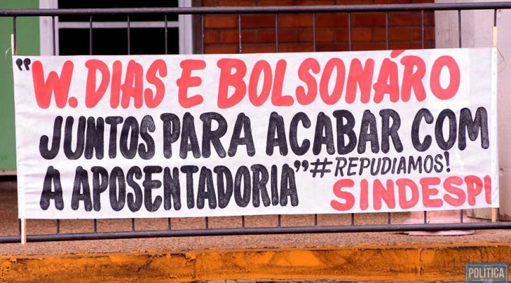 Servidores Estaduais Revoltados