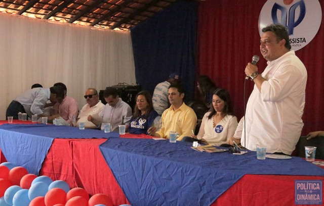 OPOSIÇÃO SE FORTALECE EM JOSÉ DE FREITAS