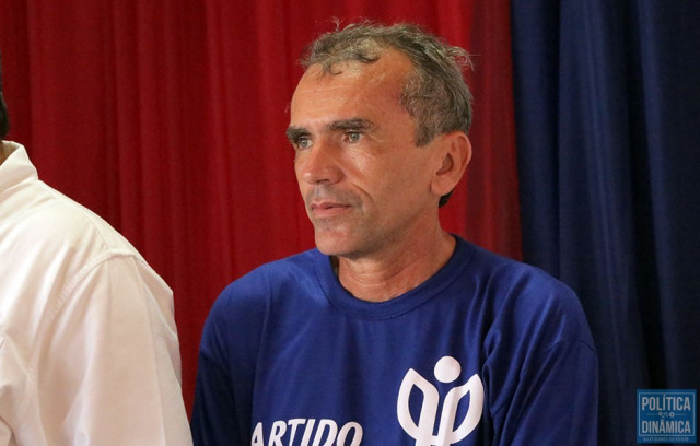 OPOSIÇÃO SE FORTALECE EM JOSÉ DE FREITAS