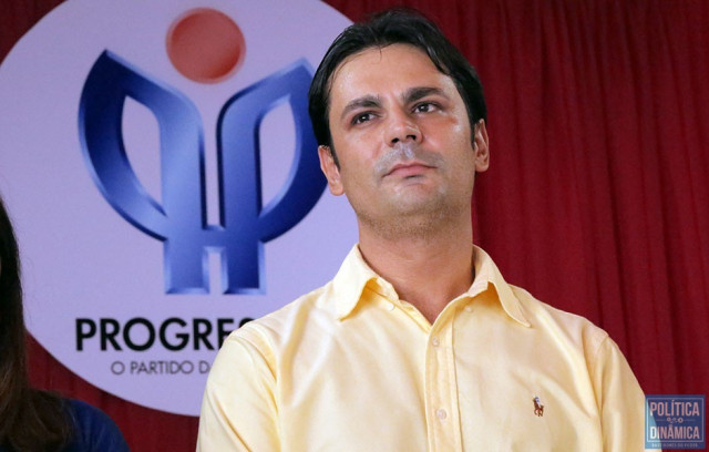 OPOSIÇÃO SE FORTALECE EM JOSÉ DE FREITAS