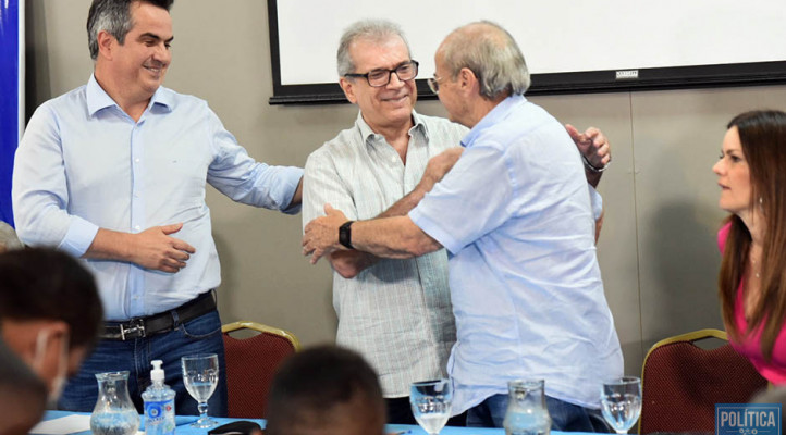 João Vicente Claudino oficializou o apoio ao pré-candidato Silvio Mendes